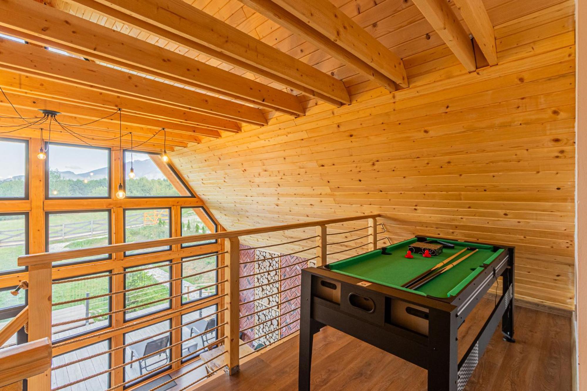 Cabana Timbernest Μπραν Εξωτερικό φωτογραφία